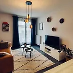 Le Continental Beau T2 Plein Centre + Parking Lägenhet