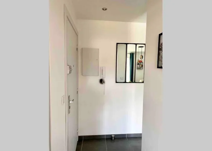 Le Continental Beau T2 Plein Centre + Parking Appartement *